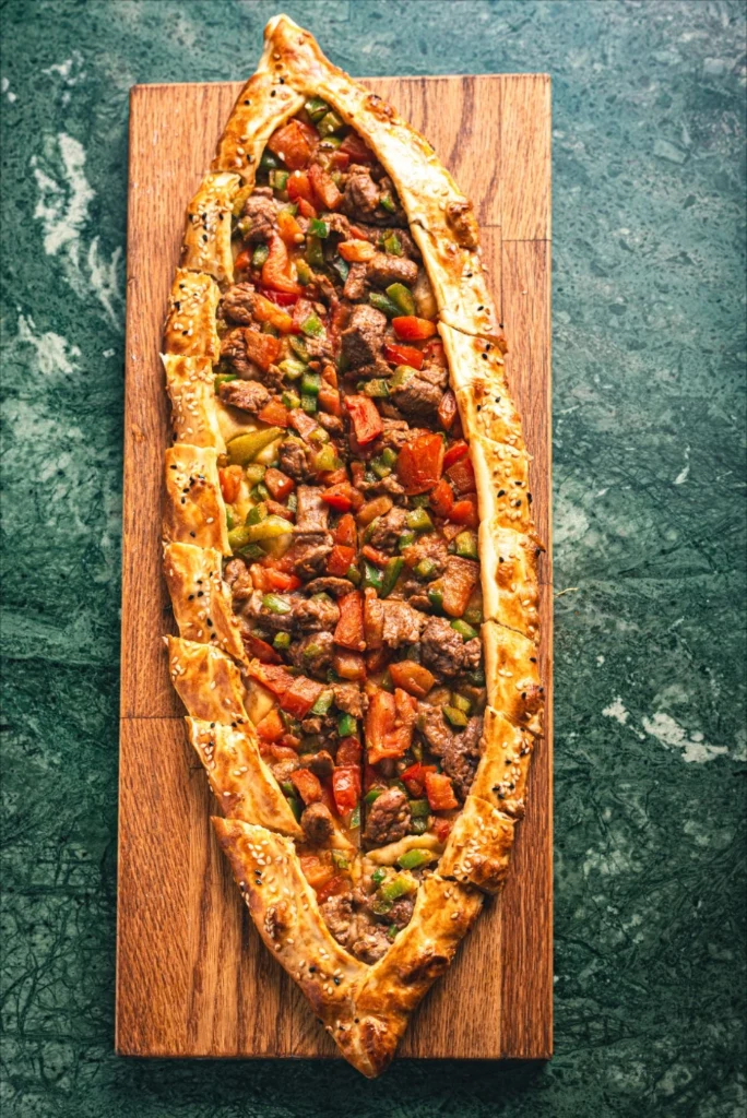 Kuşbaşılı Pide